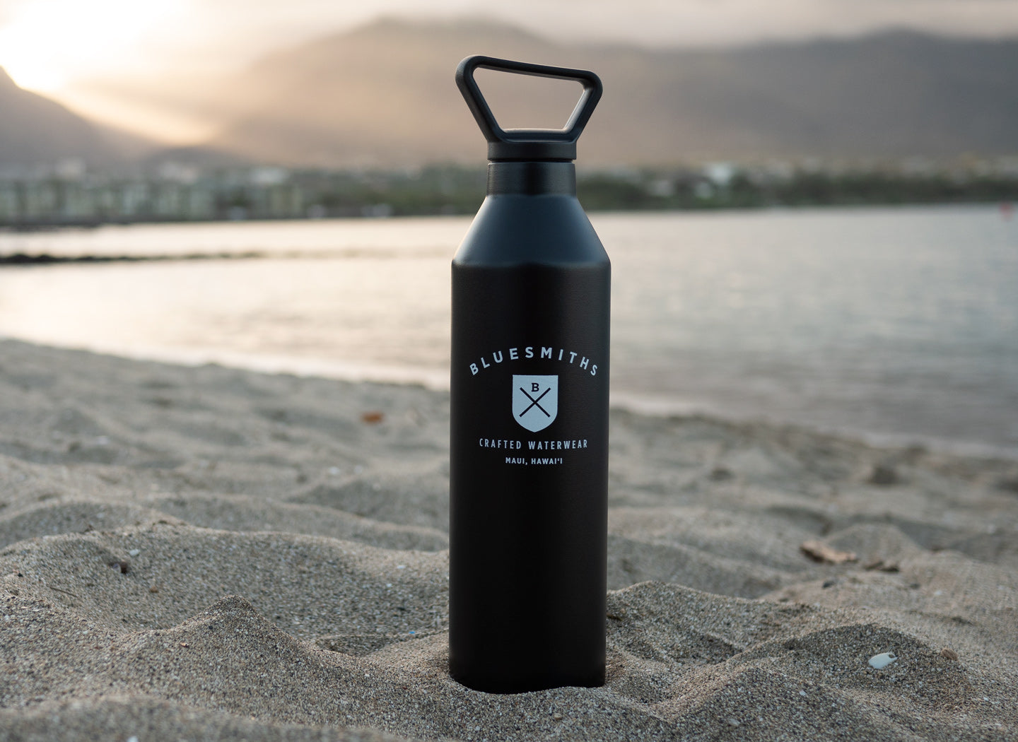 Insulated 23oz Water Bottle - Black Marble